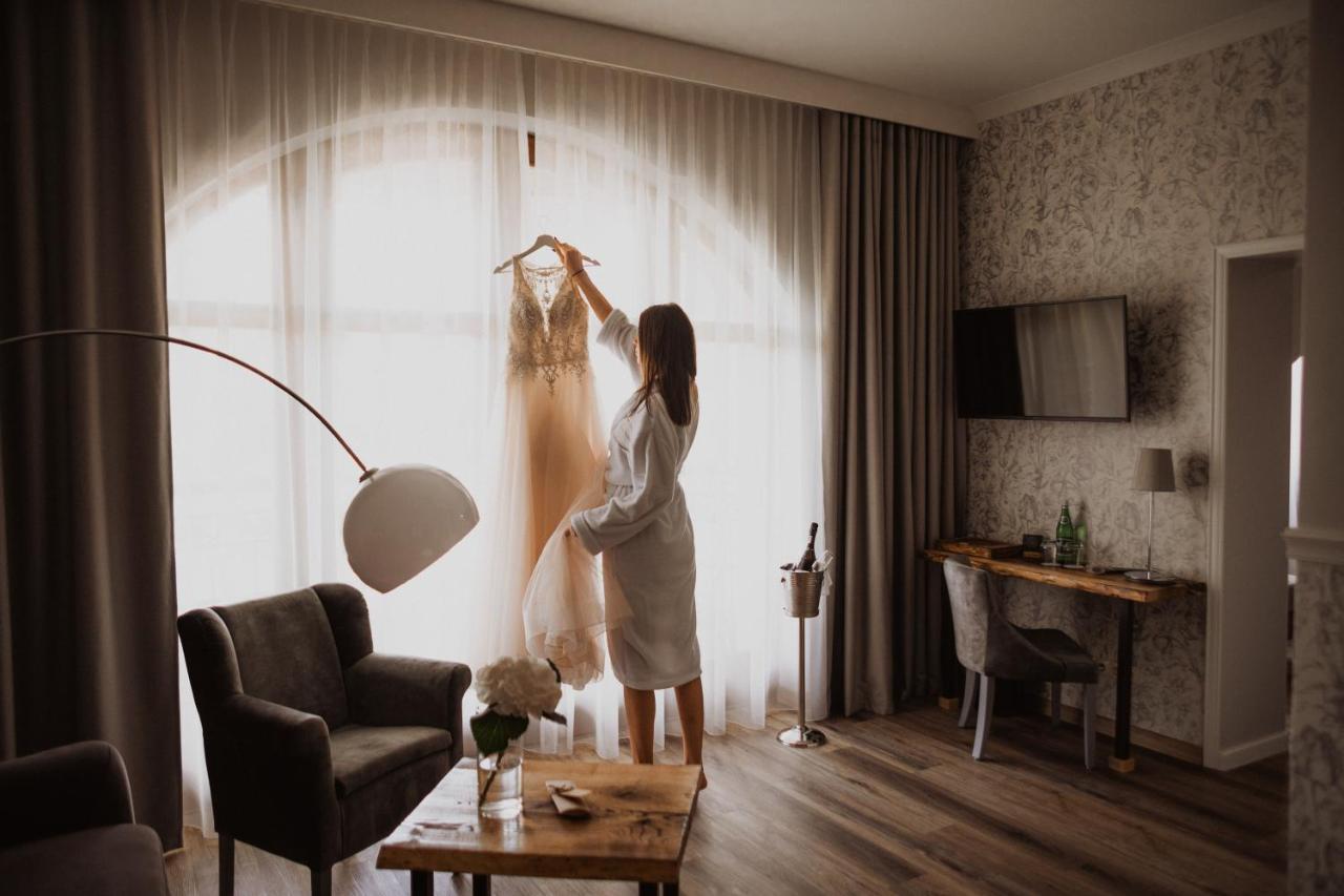 Winny Dworek Sulechów Exteriér fotografie